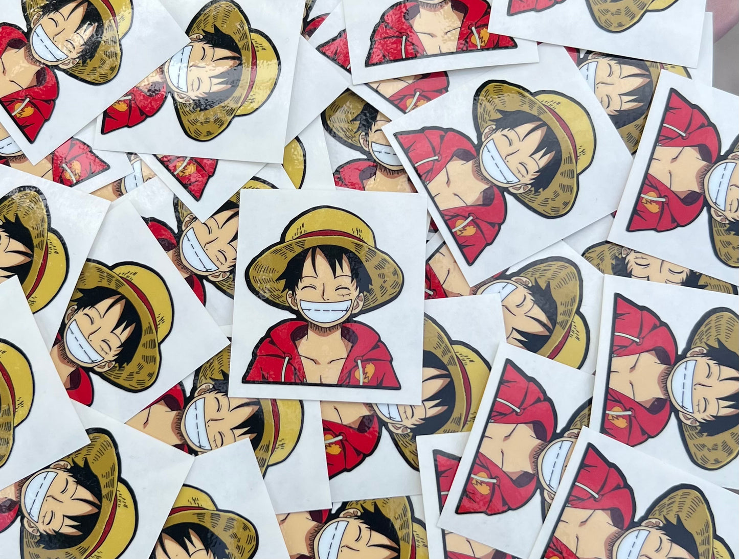 Luffy mini peeker